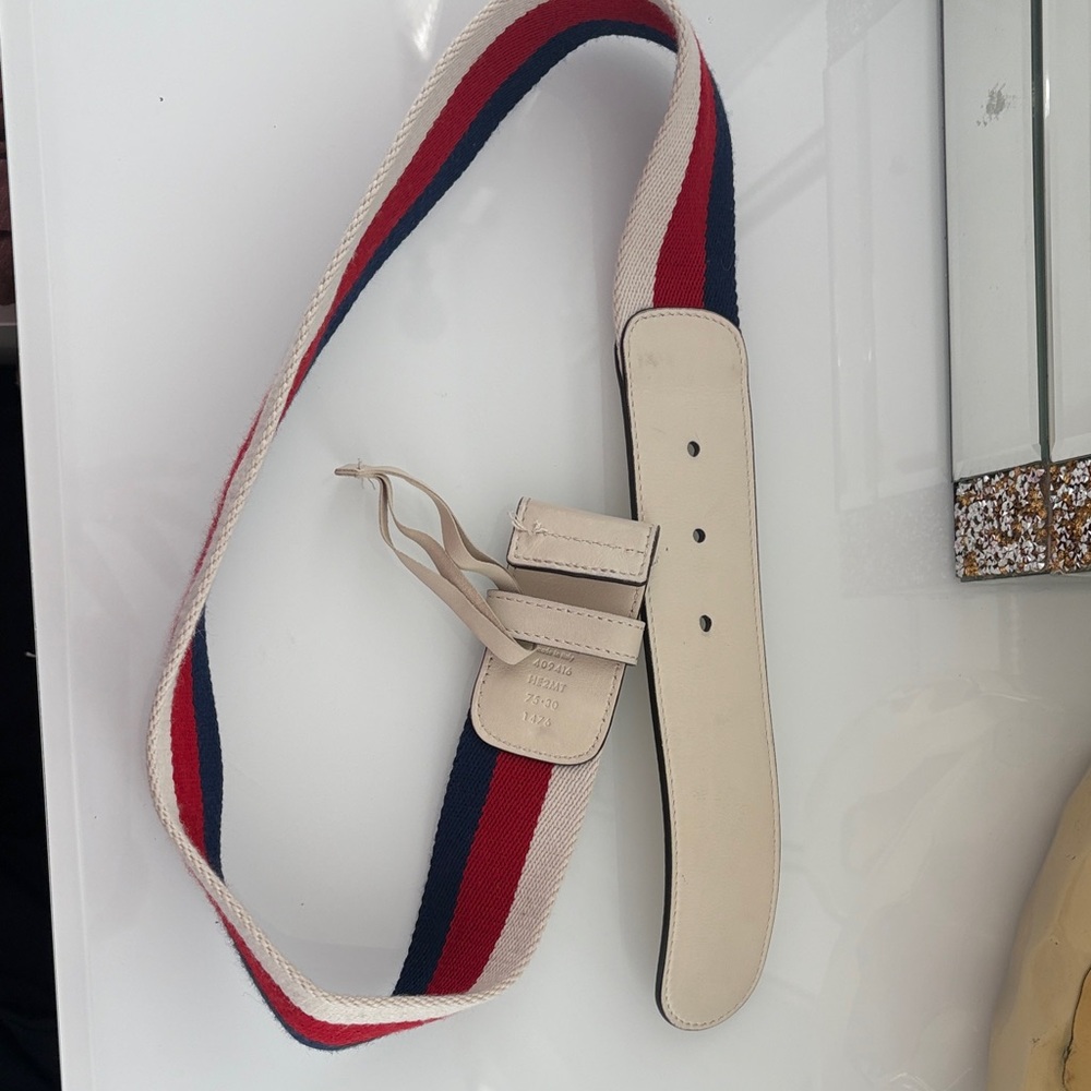 Gucci Cream and Black Leather Belt